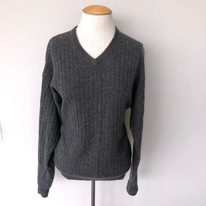 Geoffrey Beene cashmere v neck sweater oversized